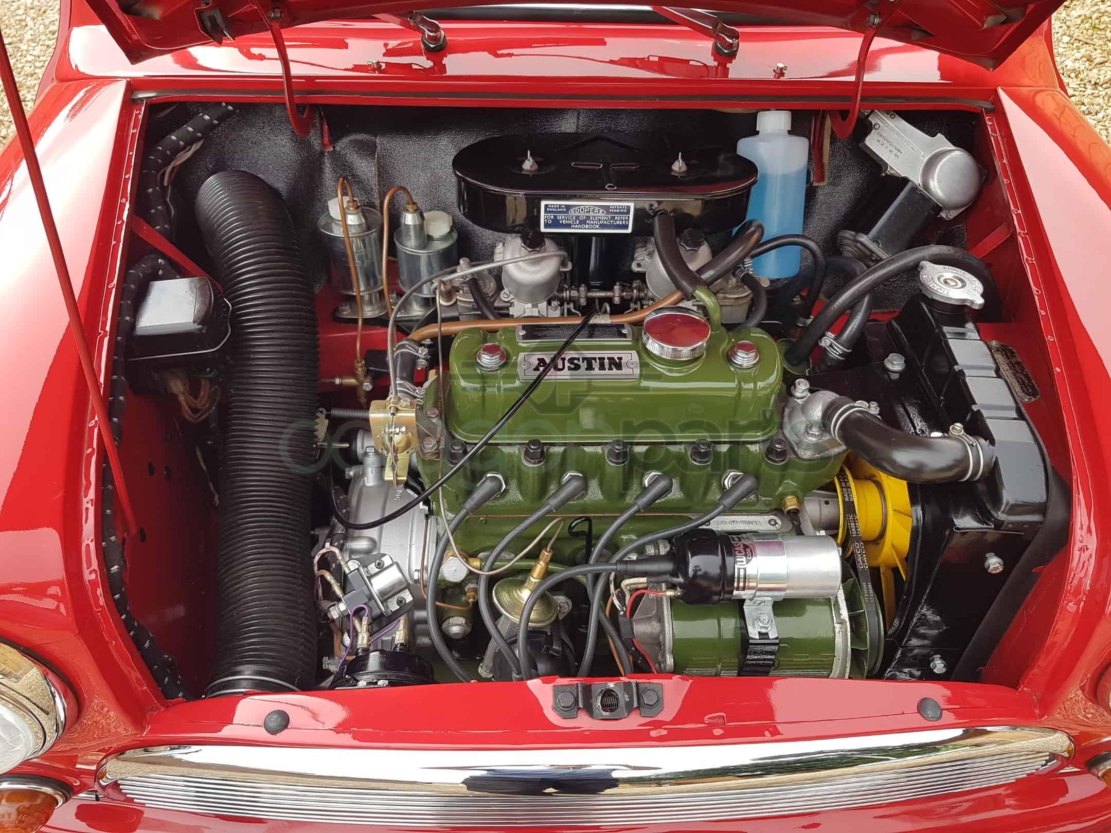 Engine paint BMC green - Motorblok verf Classic Mini